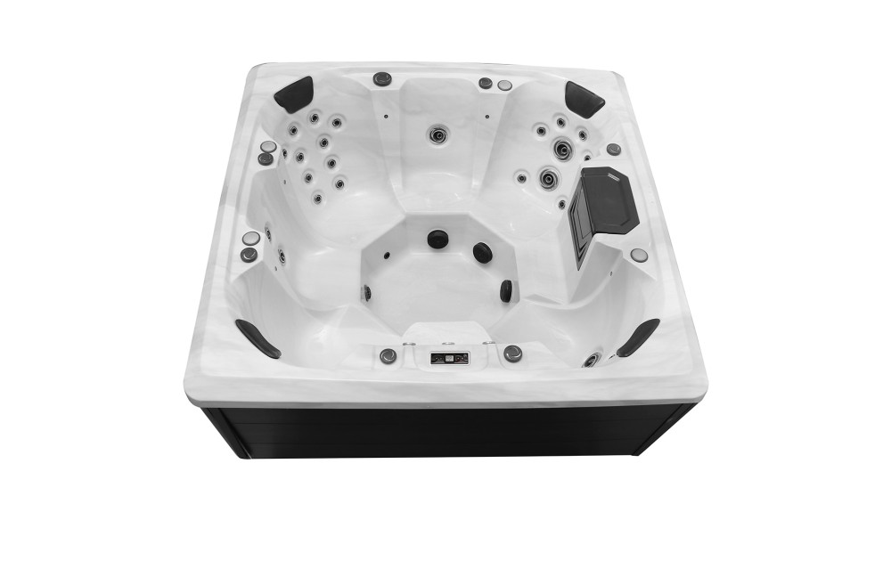 Leon Luxury Spa - 6-Person Hot Tub