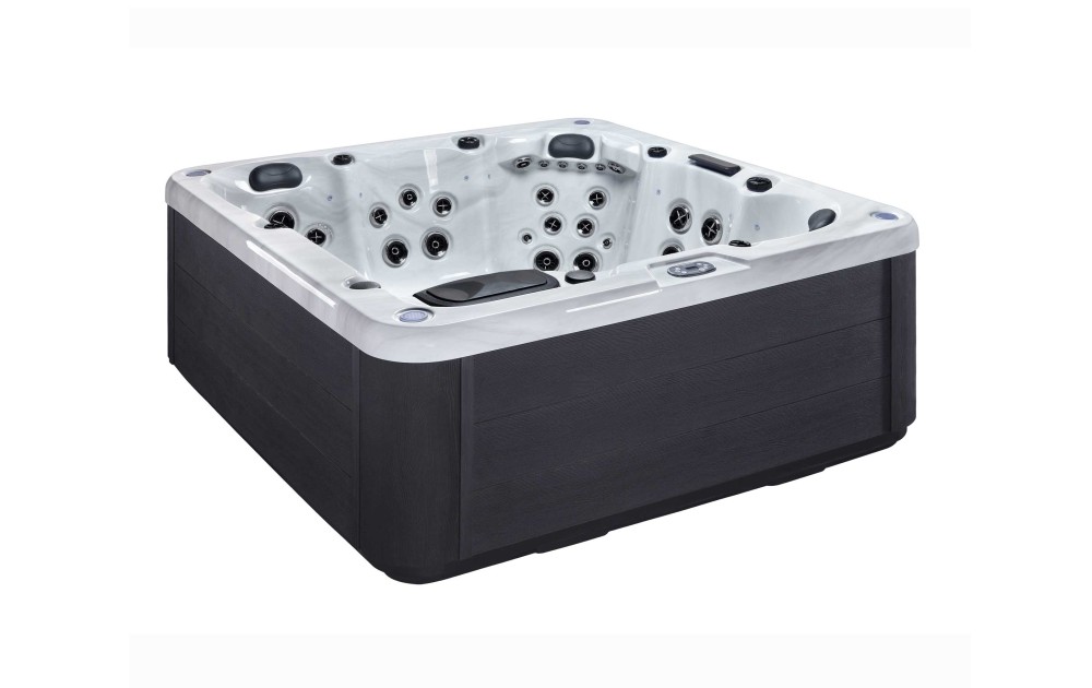 Manitou II - 6-Person Hot Tub