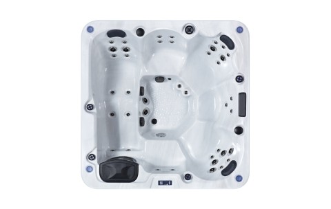 Georgian LTE - 4-Person Hot Tub
