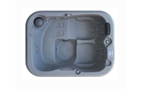 Kootenay - 3-Person Plug & Play Hot Tub